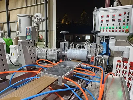 ВПЦ машина за прављење ограда